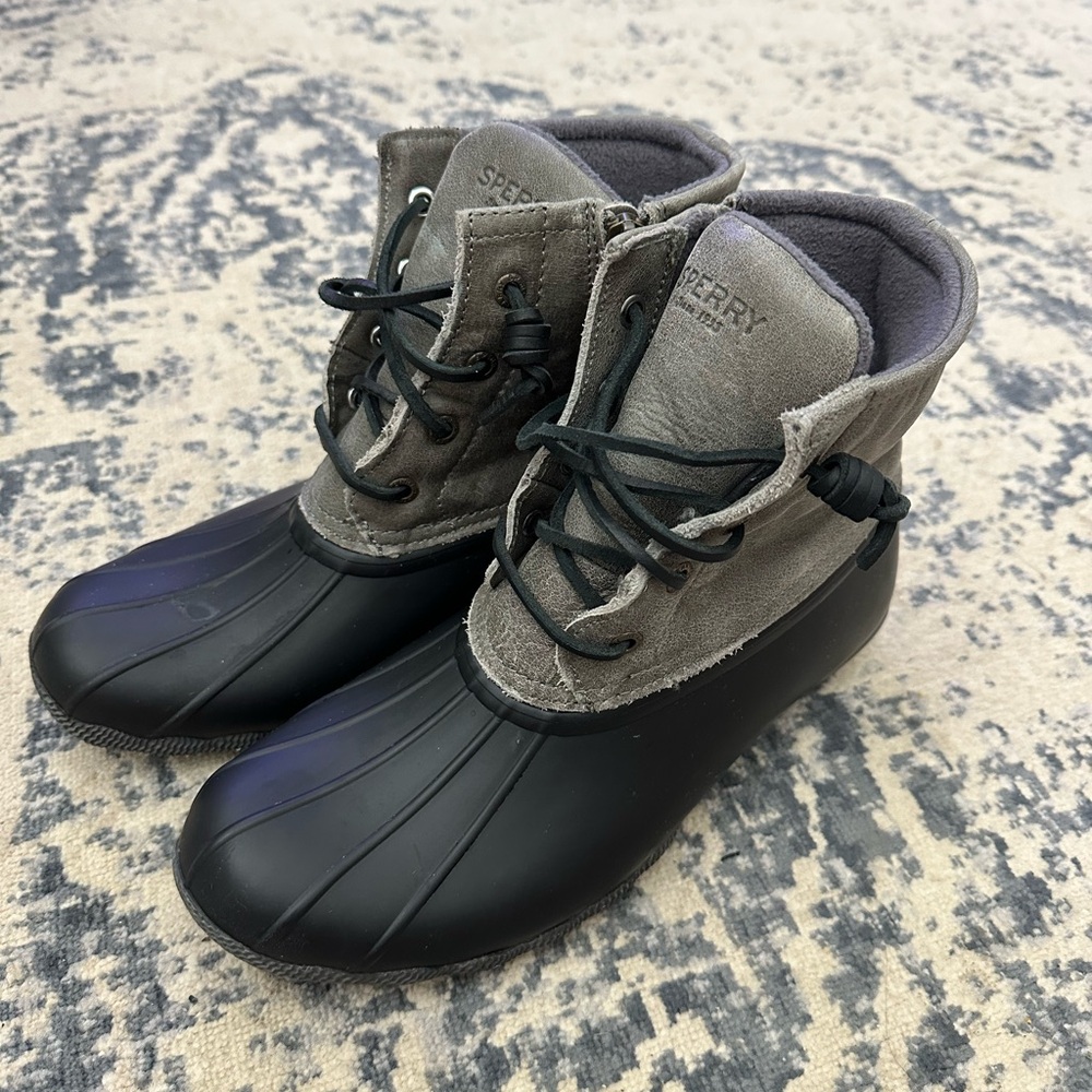 Women’s Sperry Duck Boots